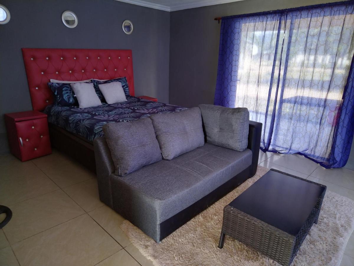 Moholoholo Lodge Acornhoek 외부 사진